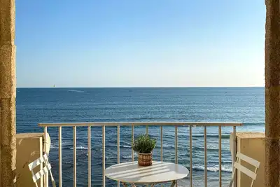 Image de Appartement en front de mer avec vue imprenable sur la plage des Sables d'Olonne
