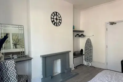 Image de Captivating 1-Bed Apartment in Newport