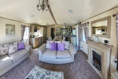 Image de 2 chambres à coucher à Hawes,