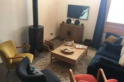 Image de Chalet, 10m des commerces, vue montagne, remise en forme, balcon, cheminée ou poêle à bois