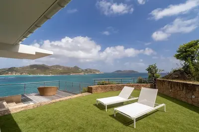 Image de Superb Villa with Tasteful Decoration