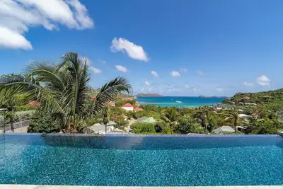 Perfect Villa Close to Amenities and Beach