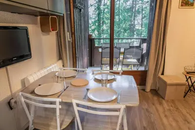 Image de 5ème étage, balcon, télévision, casier à ski, 20m², Les Orres