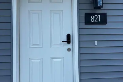 Image de 821 Gregg St. 2 Bed Apt Fully Furnished