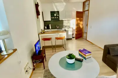 Image de Liebevoll Eingerichtete Wohnung in Sehr Ruhiger Lage und Trotzdem Zentral