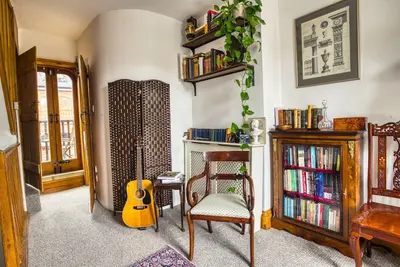 Image de Pass the Keys | Historic House with Cathedral Views