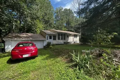 Image de Sudlersville -Very cute Newly renovated 3br1ba rancher on 4. 75 acres