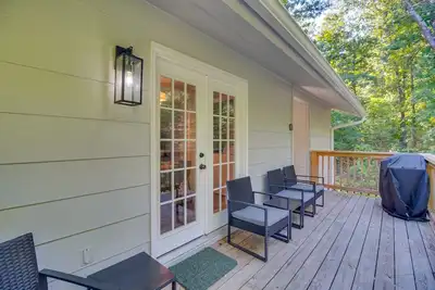 Image de Bella Vista Vacation Rental Near Lake Access!