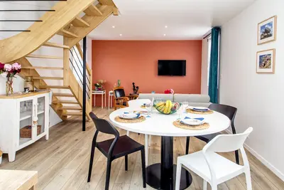 Image de Maison rénovée à moins de 100m de la mer, Animaux acceptés!