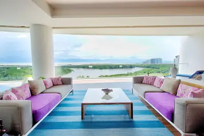 Image de The Grand Luxxe Four Bedroom Residence Oceanview Gl2- Nuevo Vallarta