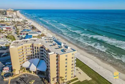 Image de Beachfront Oceania Beach Club Complex