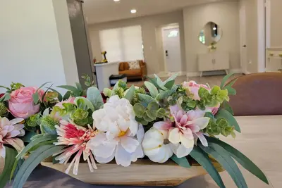 Image de Indulge in Florida's finest living! A dream awaits you in this beautiful home.