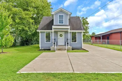 Image de Hendersonville Cottage