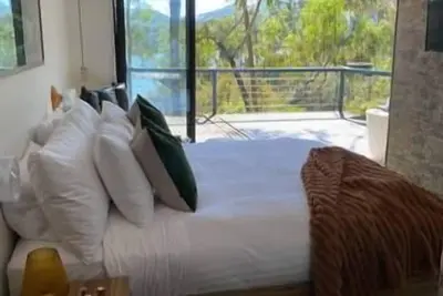 Image de Sul Lago - Lakefront Family Friendly home