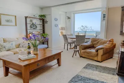 Image de Bro Dawel - an on the beach that sleeps 4 guests in 2 bedrooms