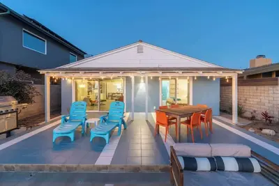 Image de Coastal Elegance: A Premier Oceanfront Retreat