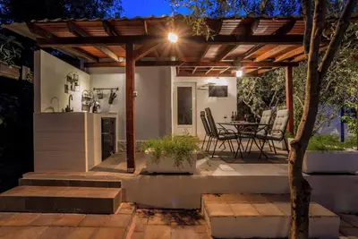 Image de Homerez - Charmante maison Ă Stari Grad avec jardin