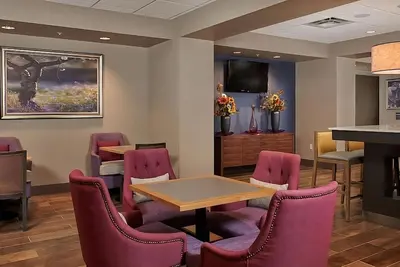 Image de Wine Country Getaway in Sherwood! Indoor Pool, Free Breakfast, Pets Allowed!