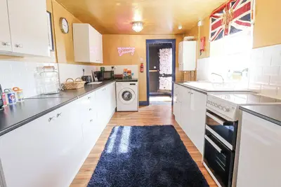 Image de The Funky Flat, pet friendly, character holiday cottage in Holywell