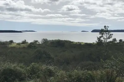 Image de Portside on Holmes Bay with ever-changing panoramic vistas of the Bold Coast.
