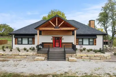 Image de Cozy retreat on small acreage, 10 minutes from Excelsior Springs!