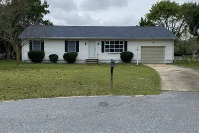 Image de Newly remodeled home. Less than 1/2 mile to Bethany Beach!