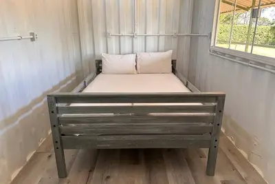 Image de Cozy hotel suite in tranquil Setor Hab Ind Sul BrasĂlia with Ac, WiFi