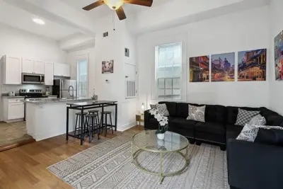 Image de Cute 2bed 1bath, close to French Q, Bourbon St & Frenchmen St. Free street park