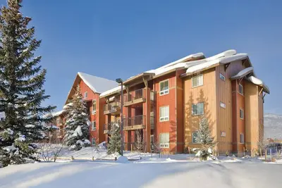 Image de 2 Bedroom Deluxe Condo, Sleeps 6, Near Skiing at Wyndham Steamboat Springs! !
