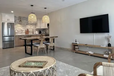Image de Coastal designer 2 bedroom home