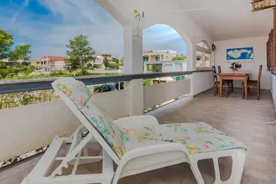 Image de Appartement de deux chambres avec la terrasse Vir - Torovi - Vir - Pedinka, Vir (A-21752-a)