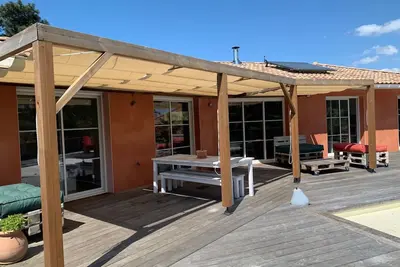 Image de Maison avec piscine, forĂŞt et plage