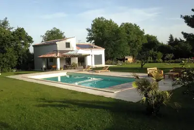 Image de Homerez - Villa Ă Eyragues avec piscine