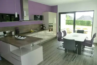 Image de Kleeblatt Wohnung Flieder - Kleeblatthaus Putbus\/rĂĽgen- 3 Komfortable Ferienwohnungen