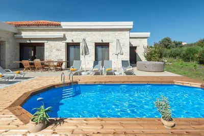 Image de Modern Villa Orange, Relaxation and Privacy