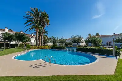 Image de Maison de vacances 'Fantàstic S'agaró' avec piscine partagée, terrasse privée et Wi-Fi