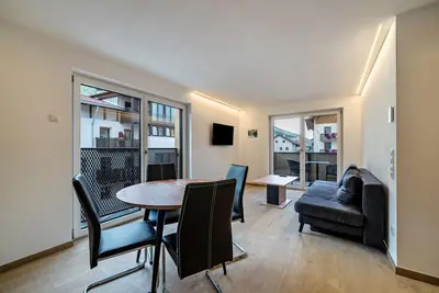 Image de Appartement \"Lamm 2\" avec vue sur les montagnes, balcon et Wi-Fi