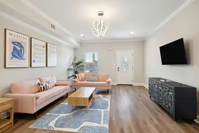 Image de Luxury Nola Group House w/Parking, Balcony, King suite and 5 en-suite baths