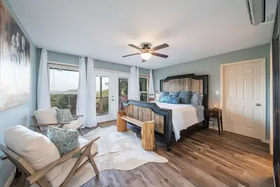 Image de Misty Mountain Cabin: Spectacular Scenic Escape by Caddo River