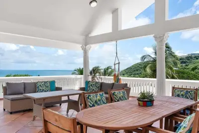 Image de Casa Blue Laguna | Tropical Escape with Ocean View