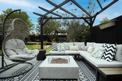Image de The Longsands Home • Coastal w/ Hot Tub