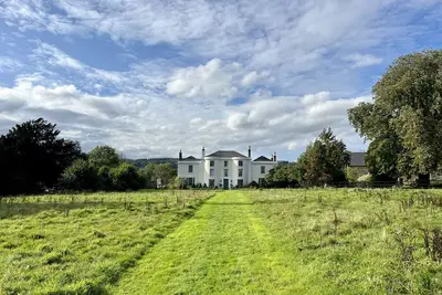Image de New 2024! Special Celebration Country House. 4 acre grounds. Pet Friendly!