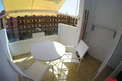 Image de Abora - modern apartment only 1 min to the beach in the center of Los Cristianos
