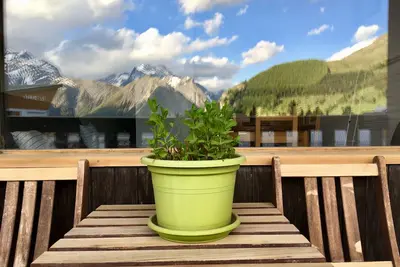 Image de Appartement avec magnifique vue sur la montagne, balcon plein Sud