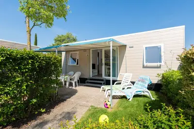 Image de Maison mobile avec jardin et air conditionné