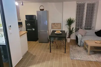 Image de Appartement à 15 mn en train de Paris et à 20 mn en voiture de L'aéroport Roissy