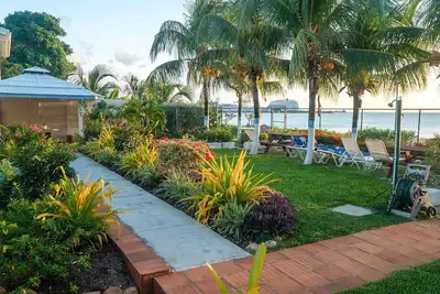 Banyan Beach Cottage