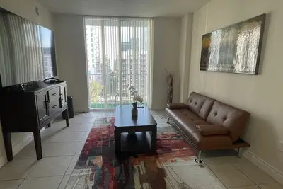 Image de Cozy 2 bed Apartment in Edgewater Midtown Miami