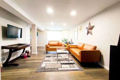Image de Fragrance free - spacious Ranch -safe &quiet- 4 br 2 bath