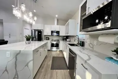 Image de New & Modern with Accessibility-Family Friendly
